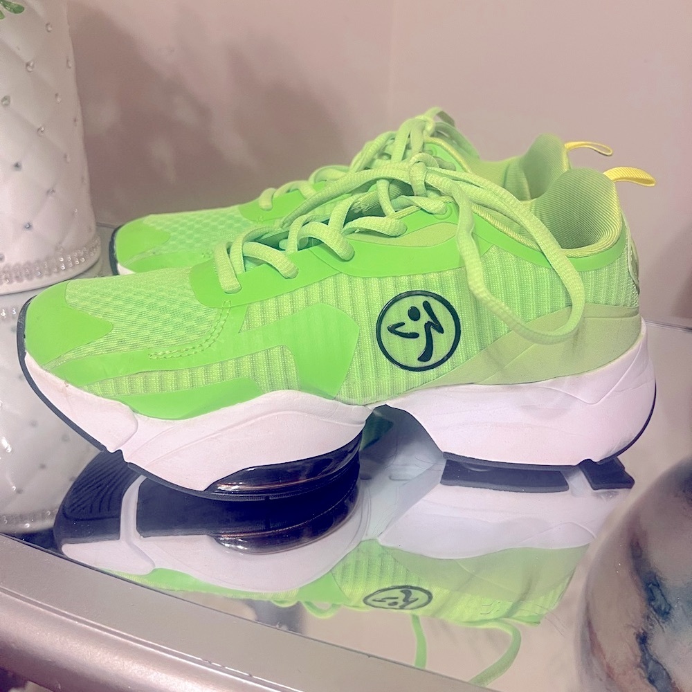 Zumba Fitness Lime Green Air Stomp Lo Sneakers